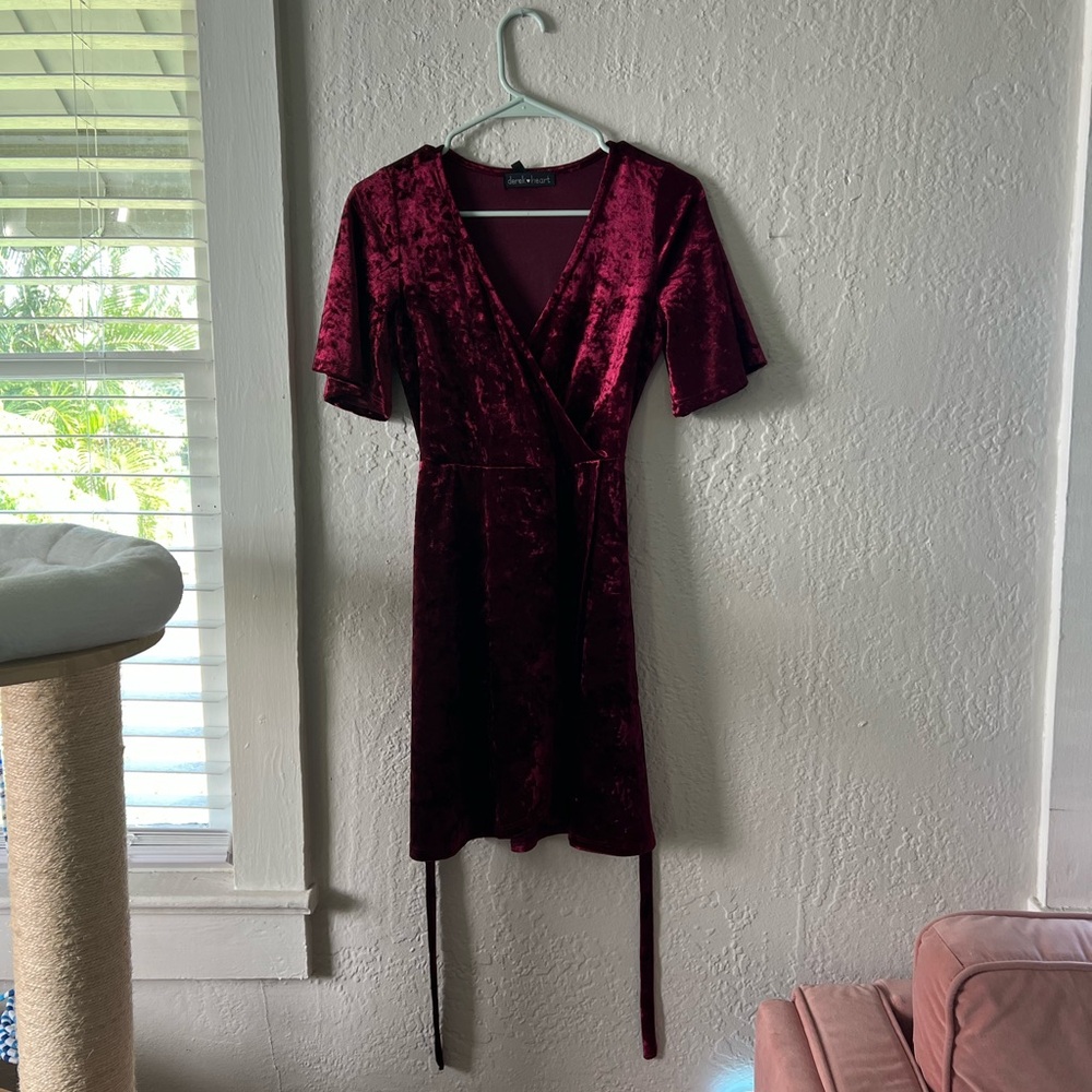 Derek Heart Velvet Mini Dress in Deep Burgundy